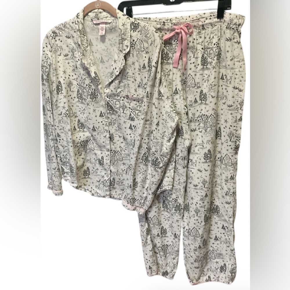Victoria's Secret Forest Animal Sleepwear set size M